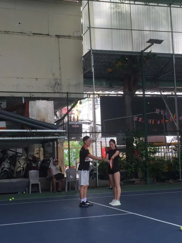 Khóa học tennis cơ bản