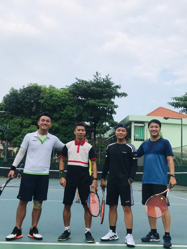 Khóa học tennis theo nhóm 2